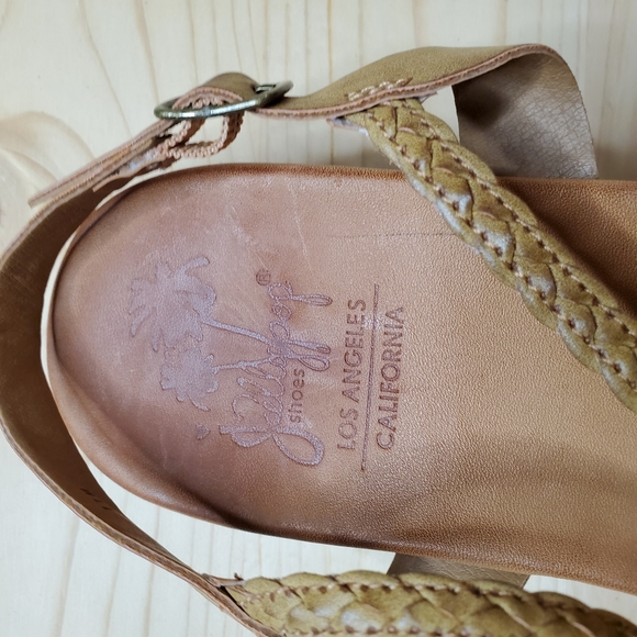 Tan braided jellypop sandals size 11 - Picture 4 of 5